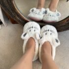 pantoufle souris femme blanc porté