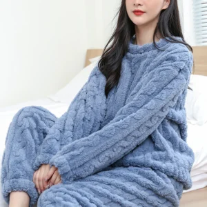 cozy women's blue fleece pajamas - S