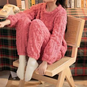 Cozy pink fleece pajamas for women - S