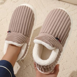 cozy brown fur lined women's slippers - 4-5