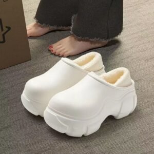 cozy faux fur slippers for women - White, 4-5
